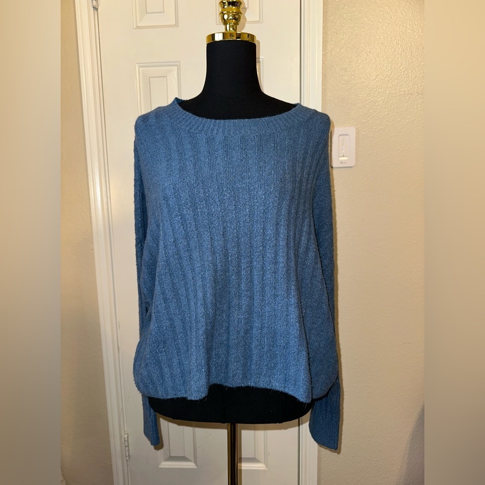 American Eagle Women’s XL Blue Crew Neck Sweater Acrylic Nylon Viscose Blend